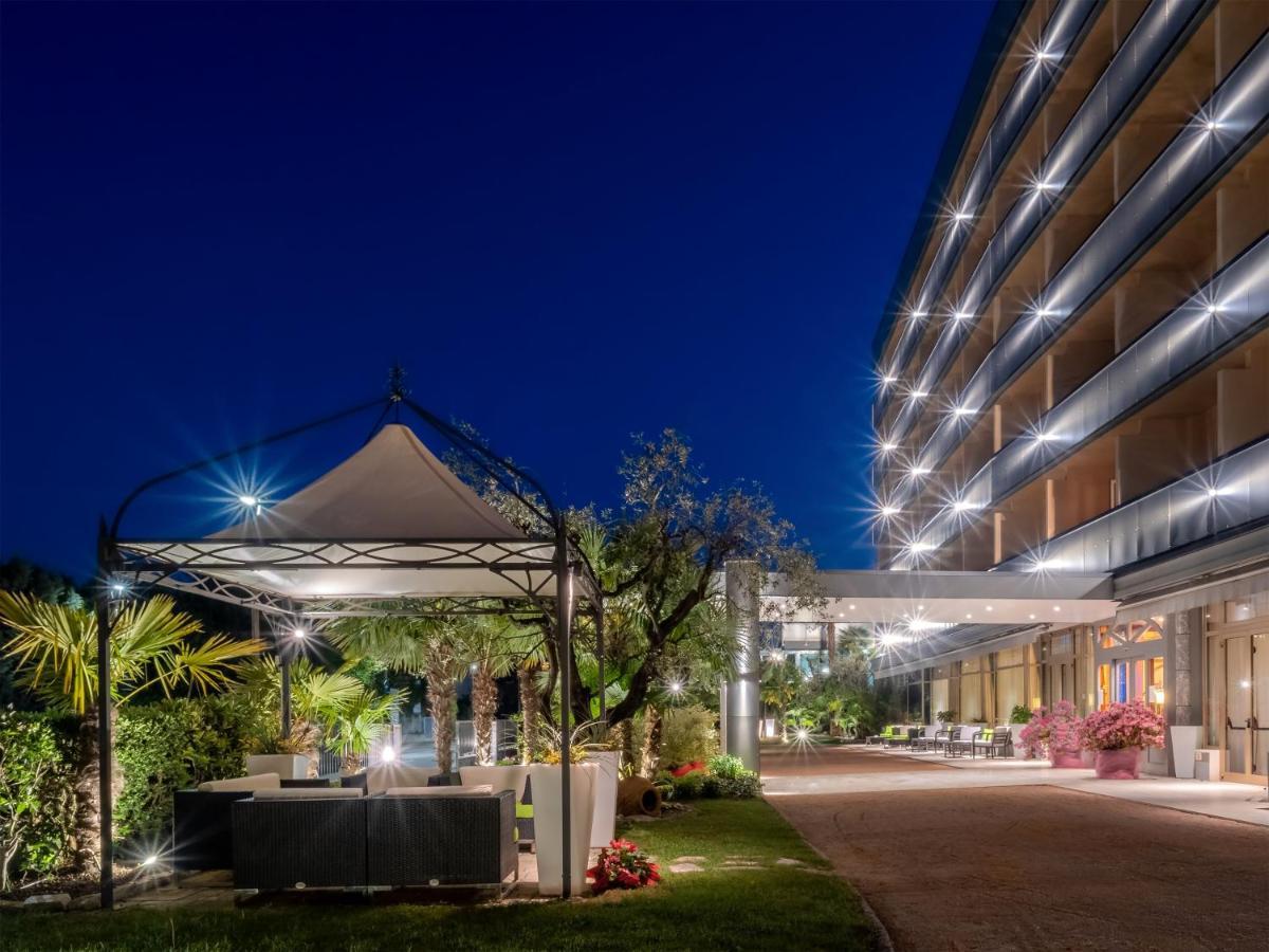 אבנו טרמה Hotel Terme Cristoforo מראה חיצוני תמונה