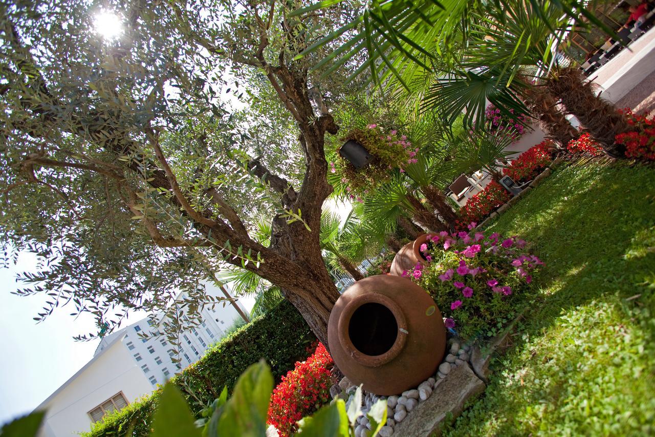 אבנו טרמה Hotel Terme Cristoforo מראה חיצוני תמונה
